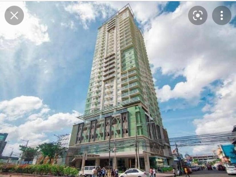 Sunvida Condo Across Sm City Cebu W/ Wifi And View ภายนอก รูปภาพ